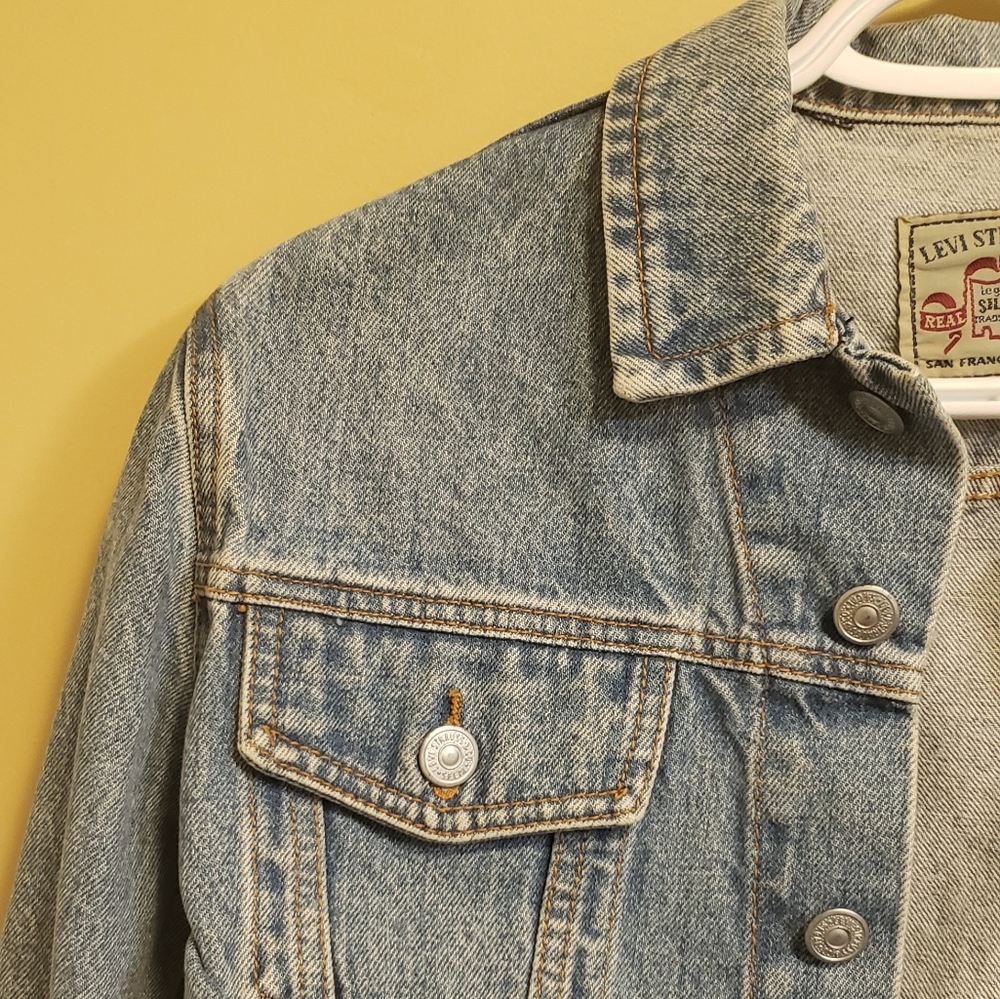 Vintage Levi's Cropped Denim Jacket